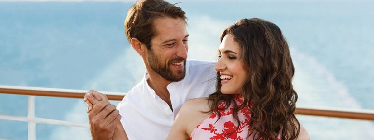 coppia a bordo di una crociera