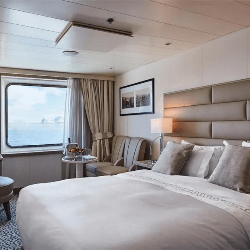 Silversea suite vista